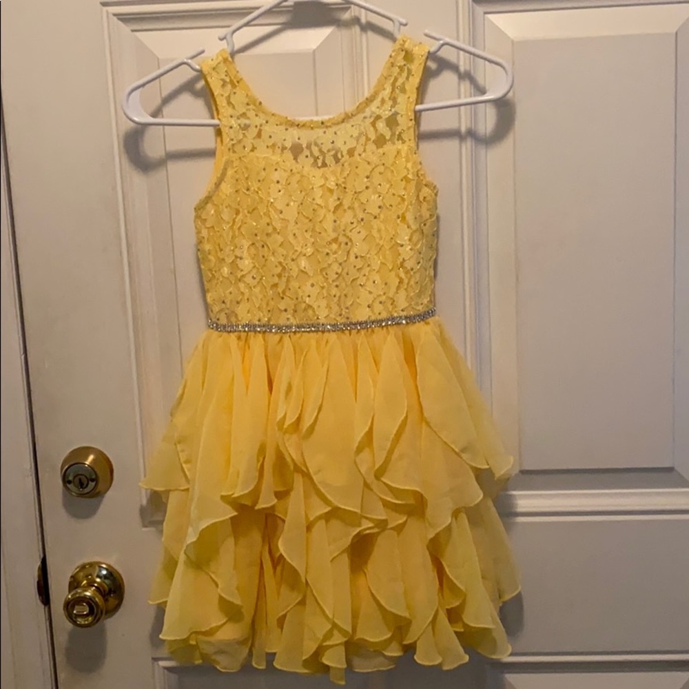 Yellow dress